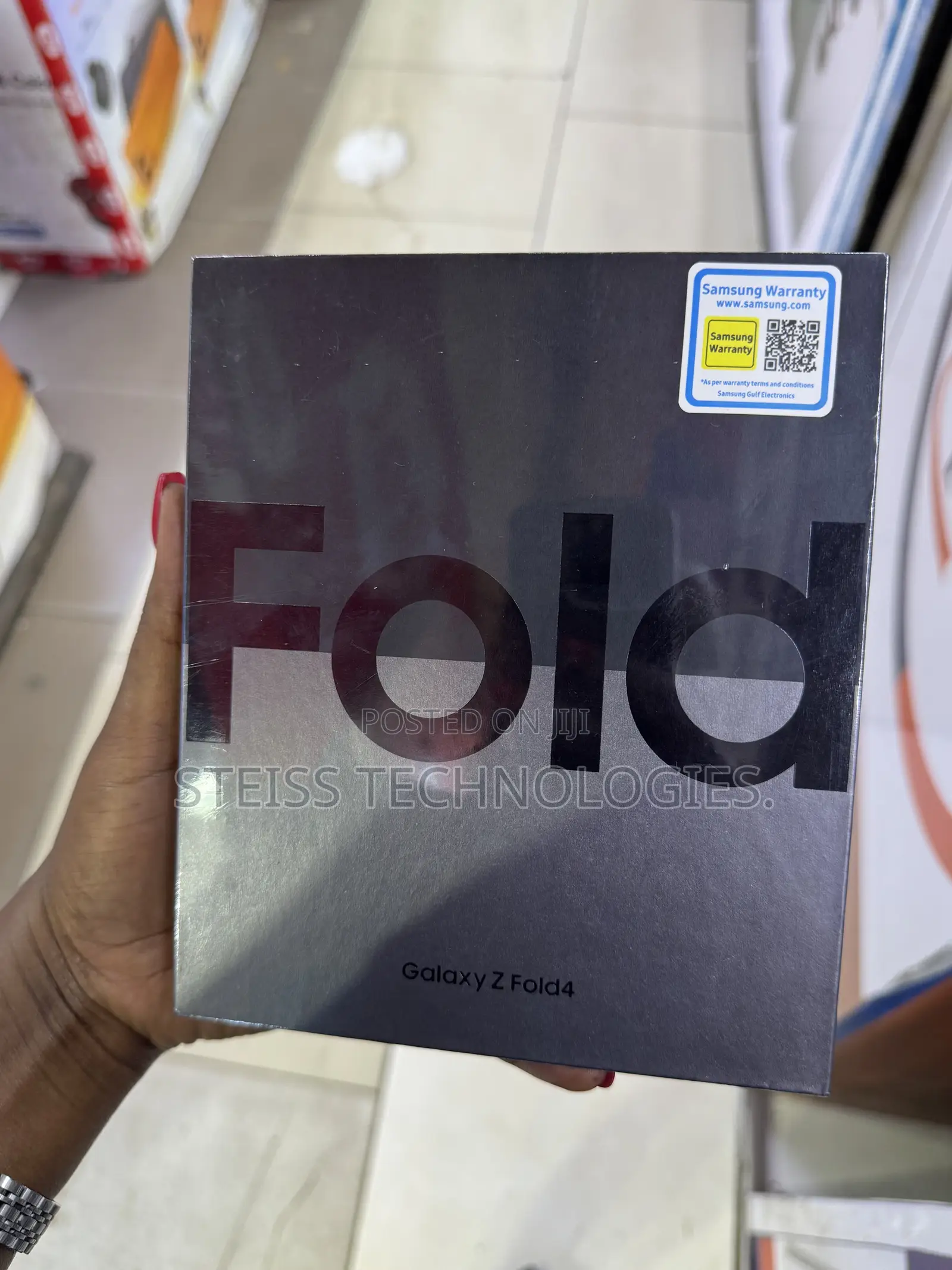 New Samsung Z 16 GB Black