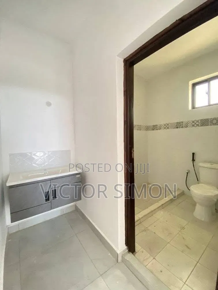 Mdern One Bedroom to Let on a Flat Bamburi Mtambo Msa