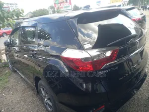 Honda Shuttle 1.5 G 2WD 2018 Black