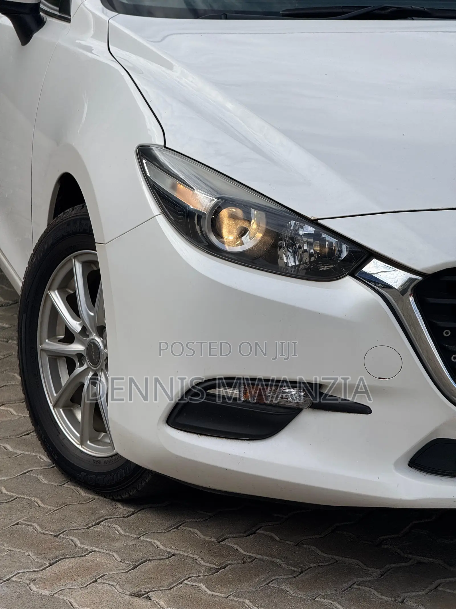 Mazda Axela 2018 White