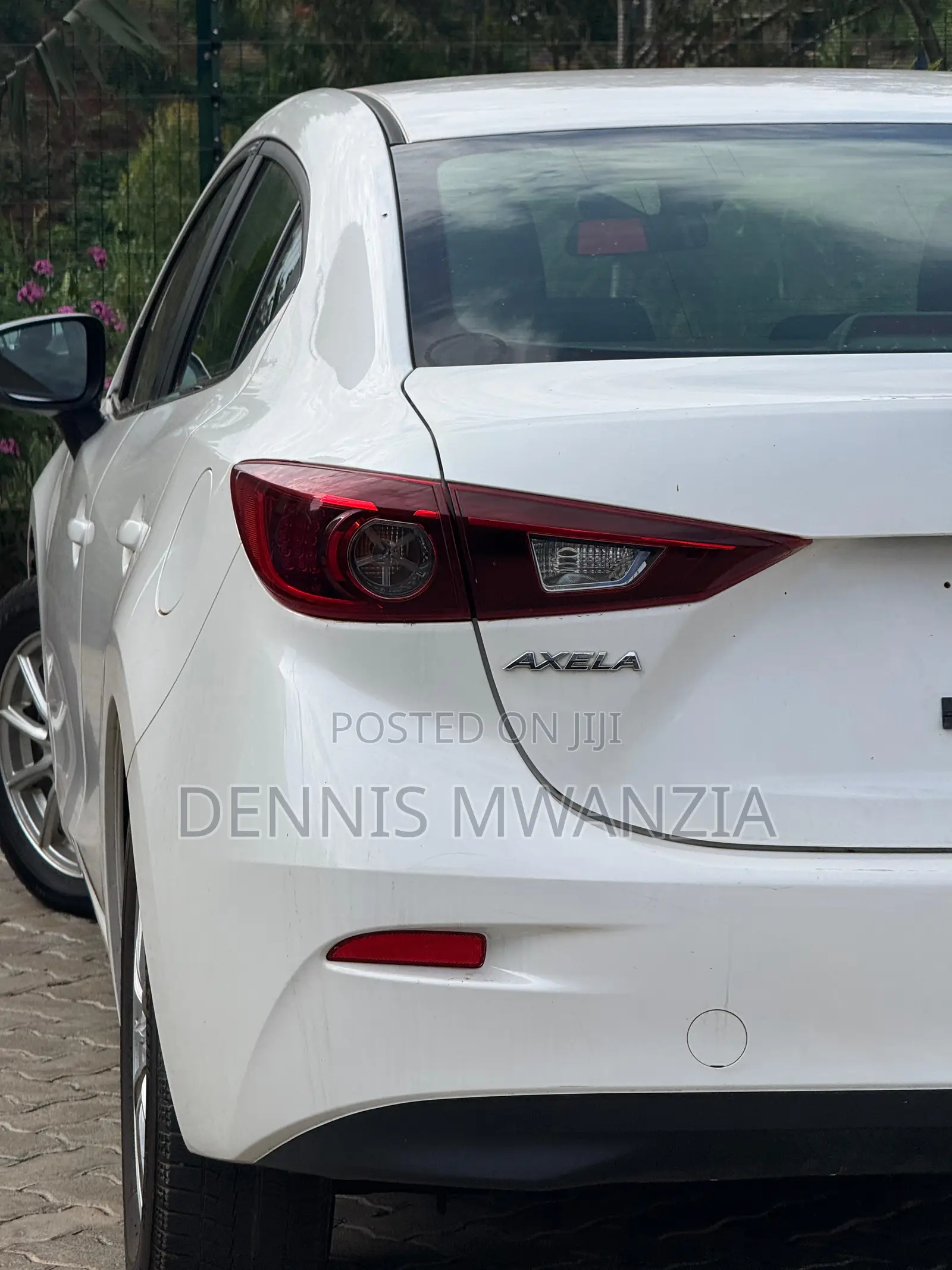 Mazda Axela 2018 White