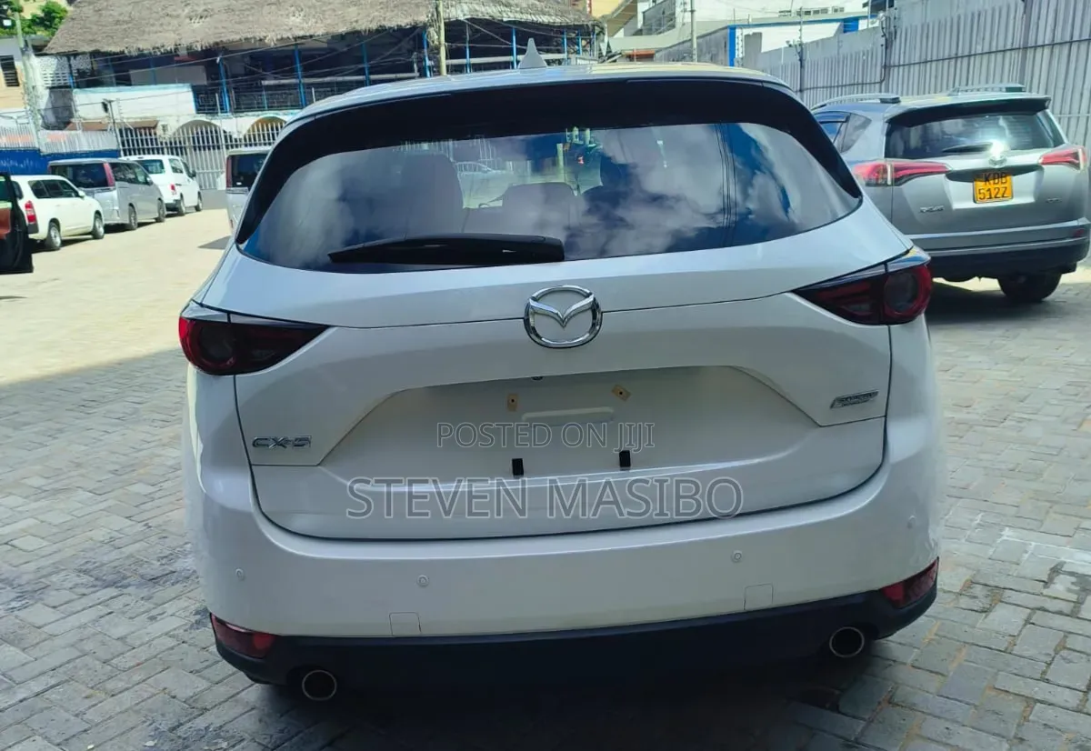 Mazda CX-5 2019 White