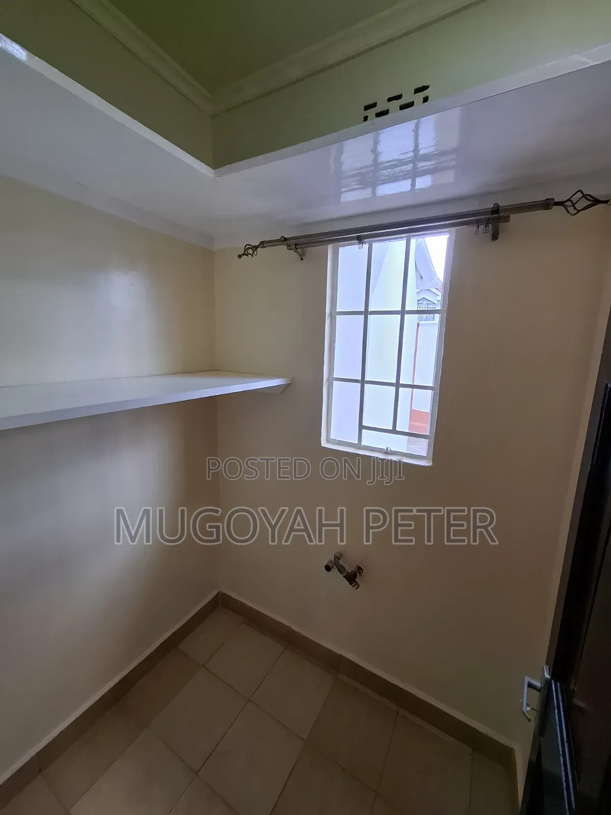 3bdrm Bungalow in Uthiru for rent