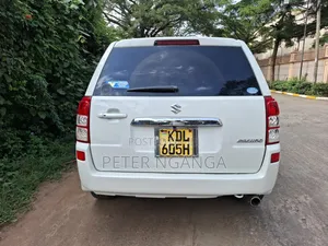 Suzuki Escudo 2015 White