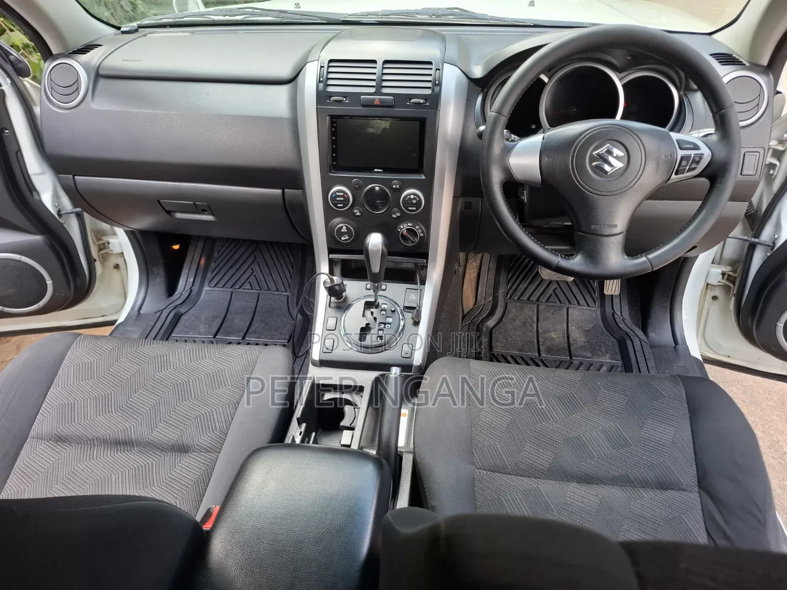Suzuki Escudo 2015 White