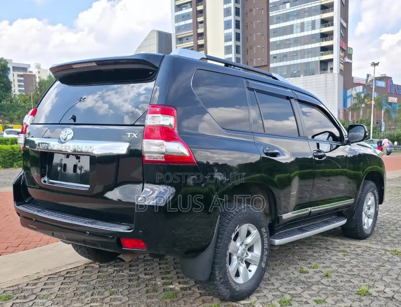 Toyota Land Cruiser Prado 2016 Black