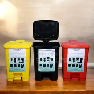Lightweight Body User Friendly 30l Hard Plastic Step Pedal Waste Bin