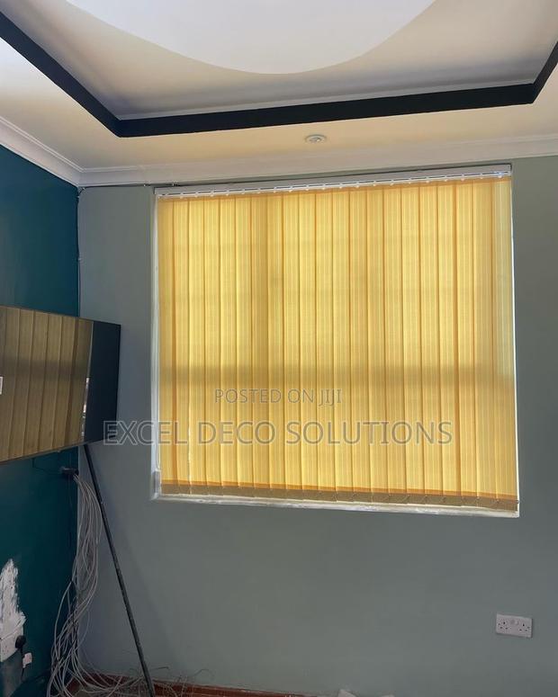 Vertical Blinds With Elegant Modern Window Finish