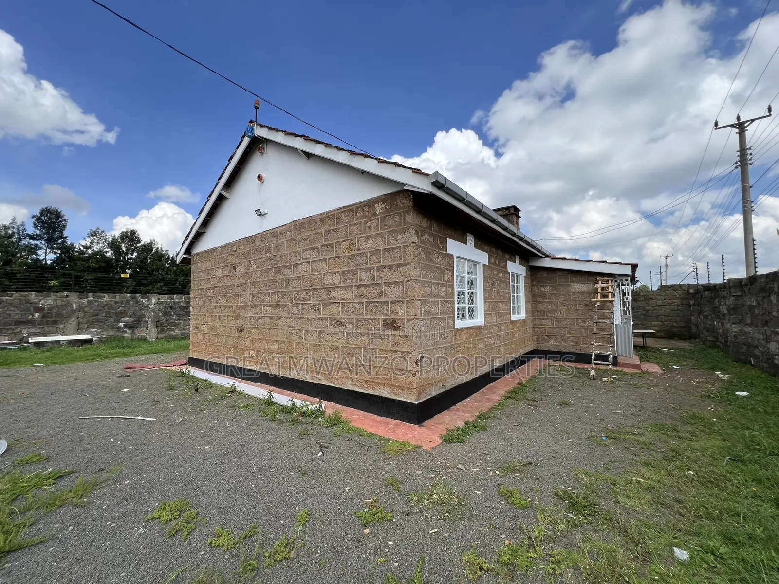 Secure Office Space for Rent in Rironi Burglar Proofed
