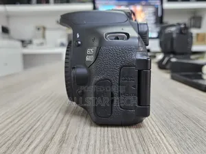 Canon 600d/Rebel T3i (Body Only)