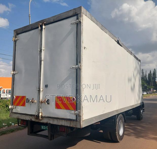 Isuzu Fvr23 Refrigerated Body! - thumbnail 6