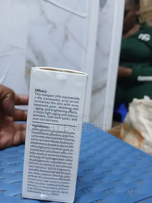 Mooyam Niacinamide 10% and Txa 4% Dark Spot Corrector Serum