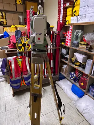 High Stability Wooden Tripod for Survey Instruments