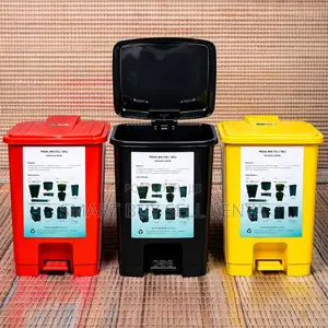 Long Lasting Clean Surface 30l Hard Plastic Step Pedal Waste Bin