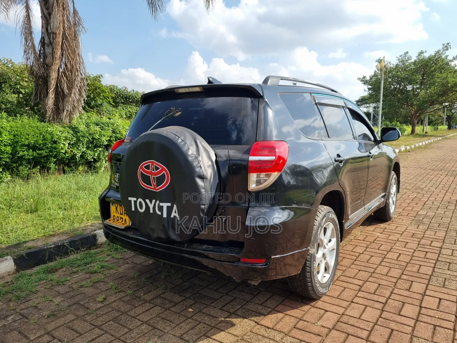 Toyota Vanguard 2014 Black