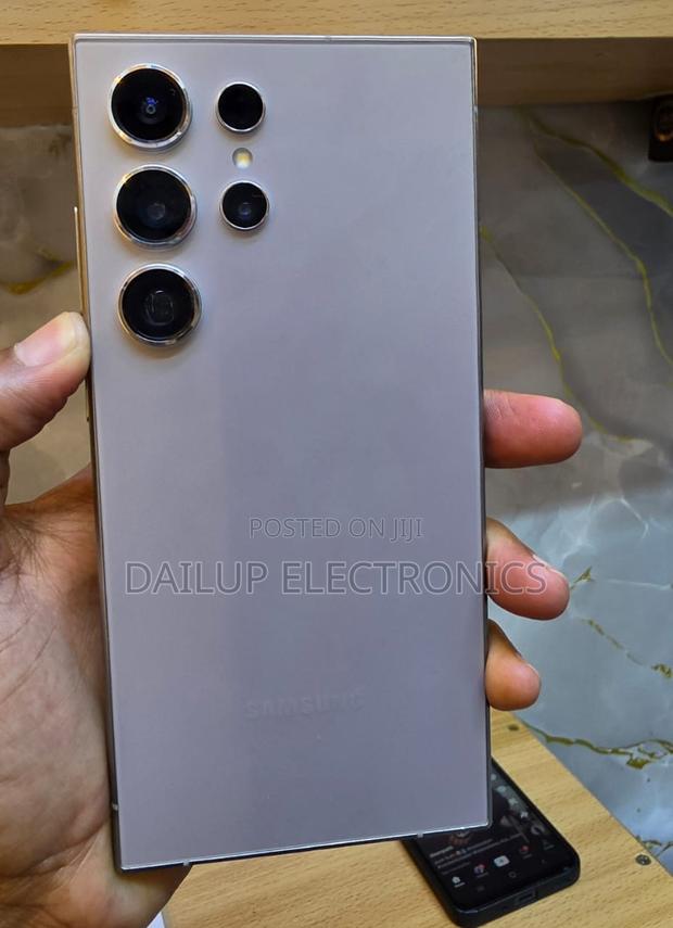 Samsung Galaxy S24 Ultra 256 GB Gray - thumbnail 3