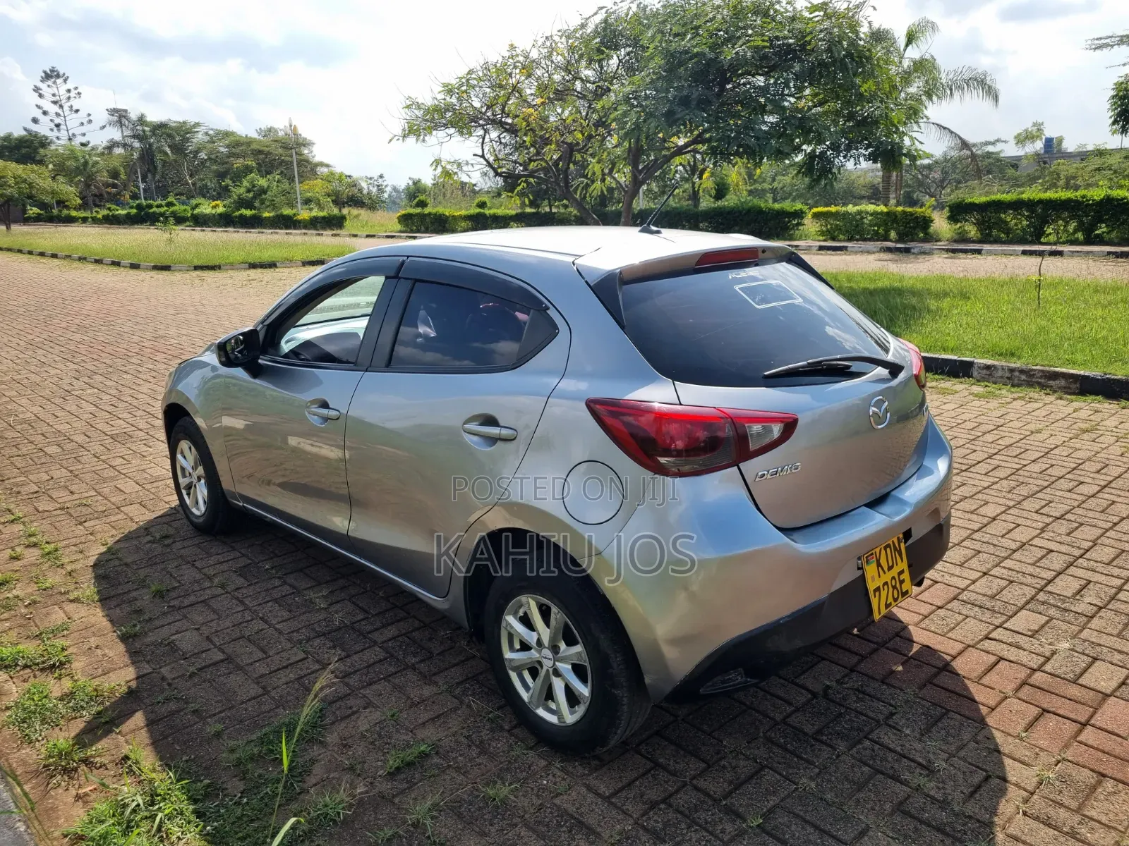 Mazda Demio 2016 Gray