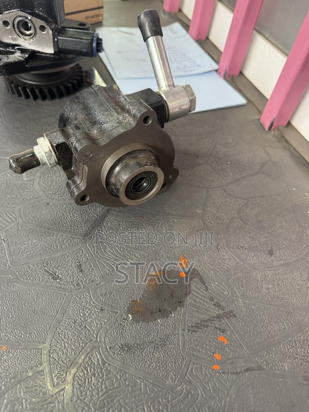 Vacuum Pump Isuzu Direct