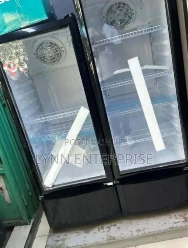 Vertical Showcase 242litres Glass Door With Lock