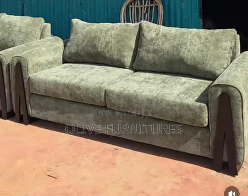 Grey Mozat Seat