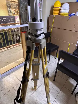 Reliable Wooden Tripod for Survey and Leveling Tasks