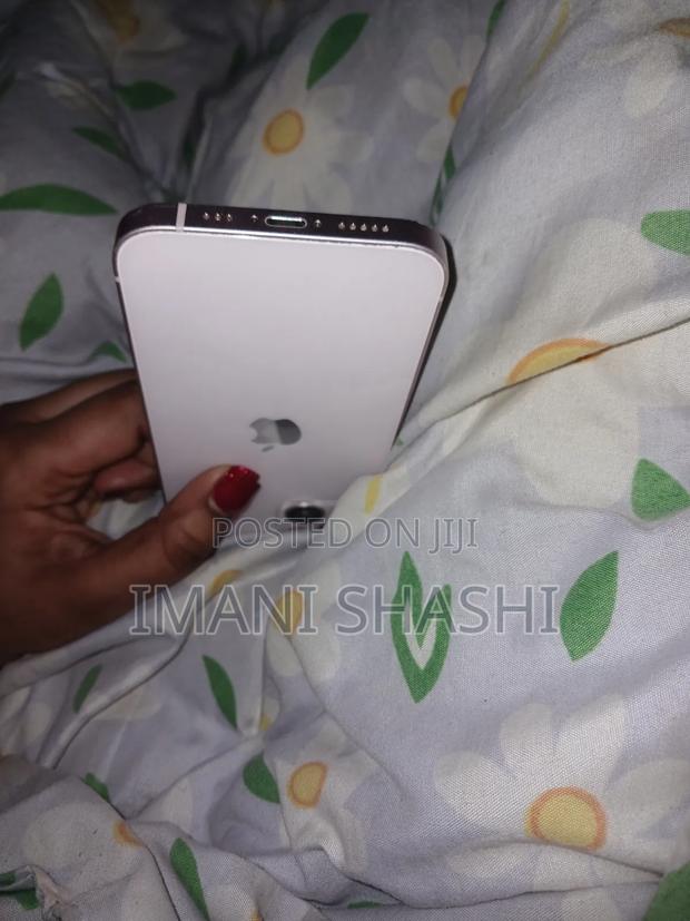 Apple iPhone 13 256 GB Pink - thumbnail 4
