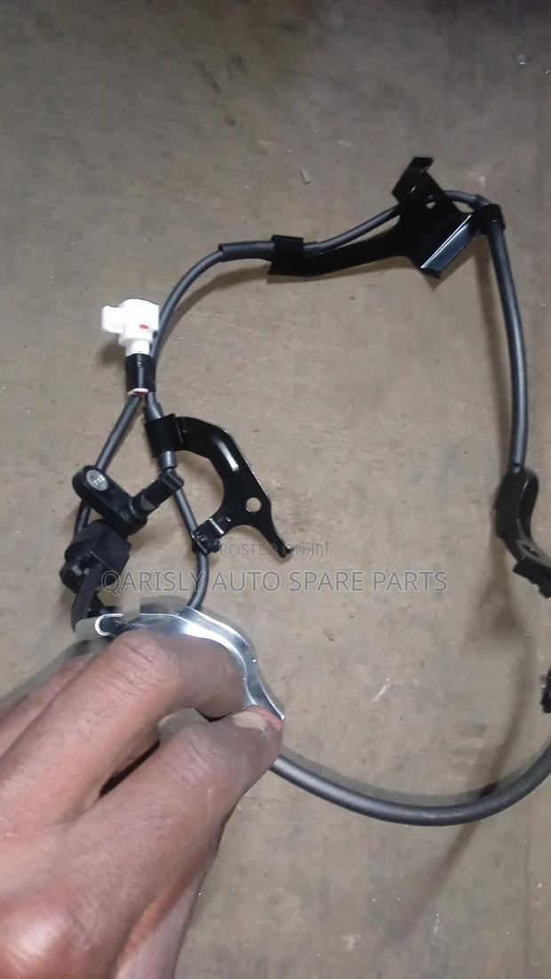 Abs Wheel Sensor Prado Complete - thumbnail 2