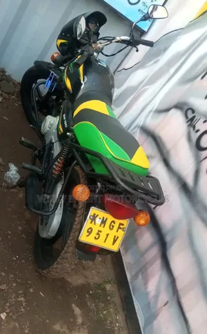 Bajaj Boxer 150 UG 2024 Black