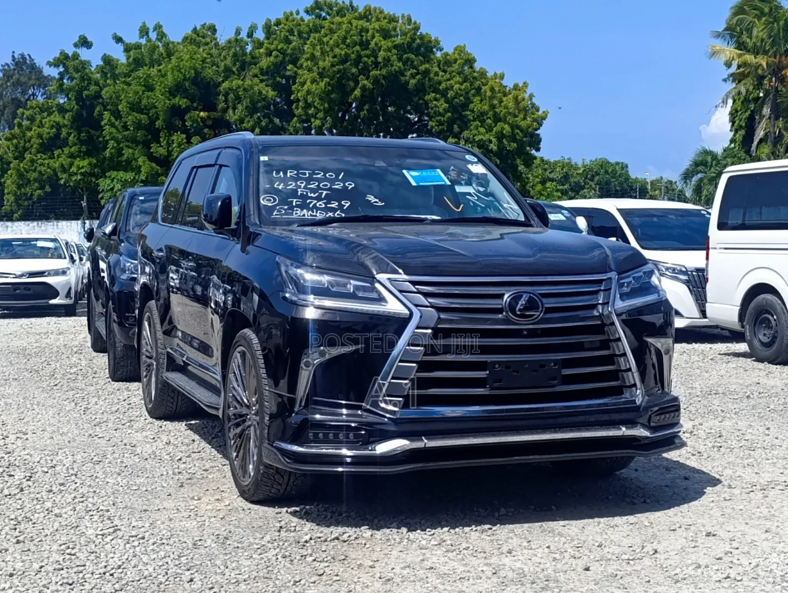 Lexus LX 570 AWD 2019 Black