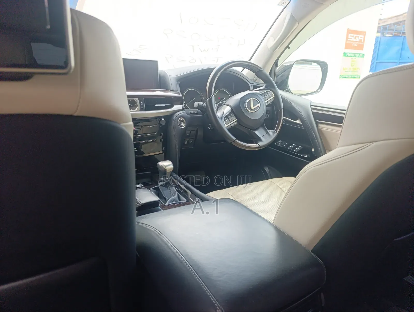 Lexus LX 570 AWD 2019 Black