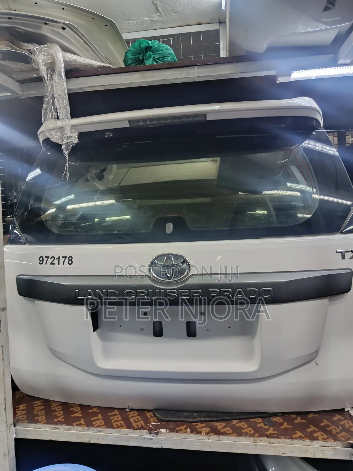 Prado J150 Boot