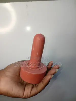 Cows Plastic Feeding Tit