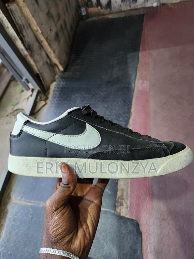 Black Nike Sneakers