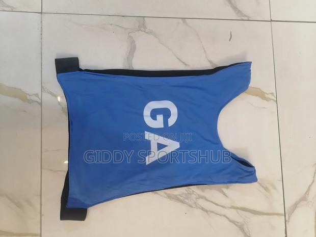(Set of 7) Netball Bibs/Beebs