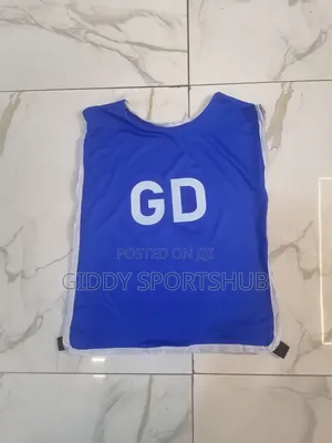 (Set of 7) Netball Bibs/Beebs