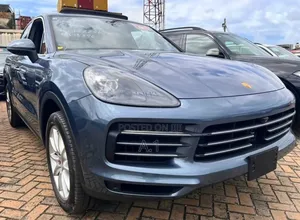 Porsche Cayenne Base AWD 2019 Blue