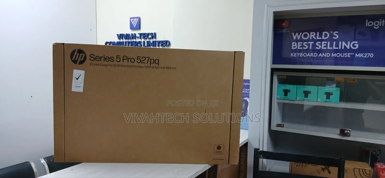 Brand New HP Series 5 Pro 527pq 27" Monitor