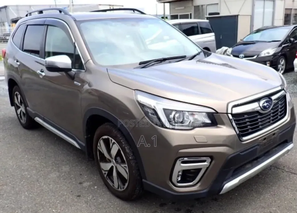Subaru Forester Touring AWD 2019 Gold