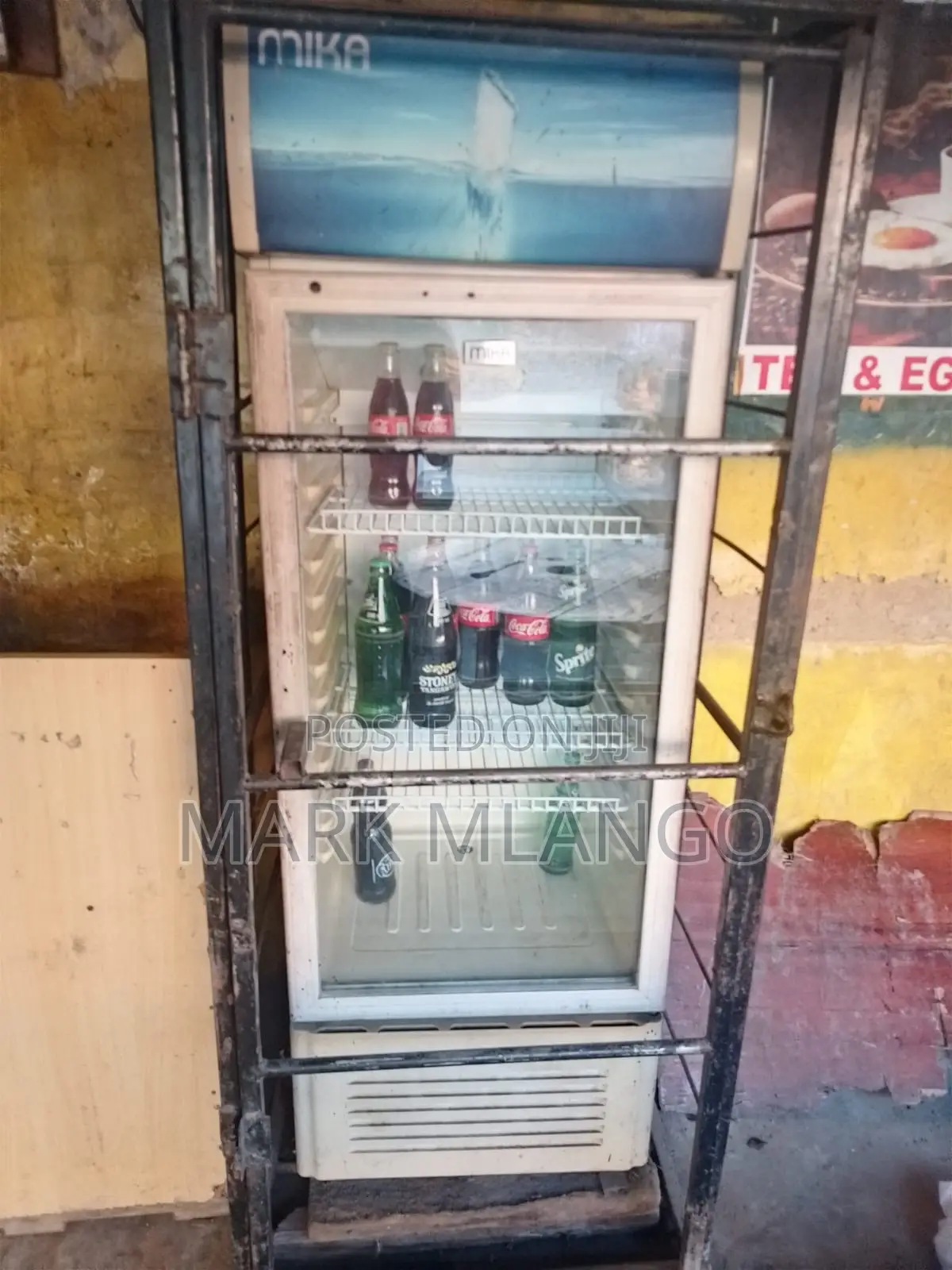 Mika Display Fridge 180l