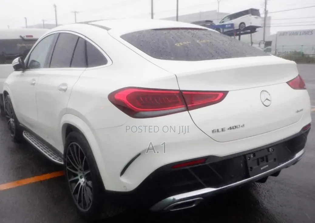 Mercedes-Benz GLE-Class GLE 400d 4MATIC 2019 White