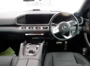 Mercedes-Benz GLE-Class GLE 400d 4MATIC 2019 White