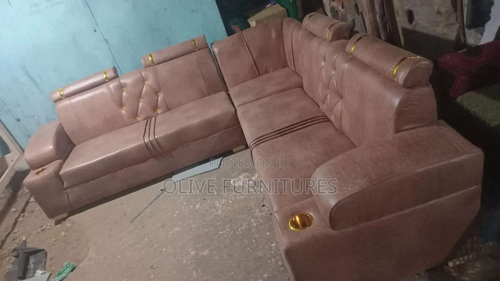 Brown L Seat