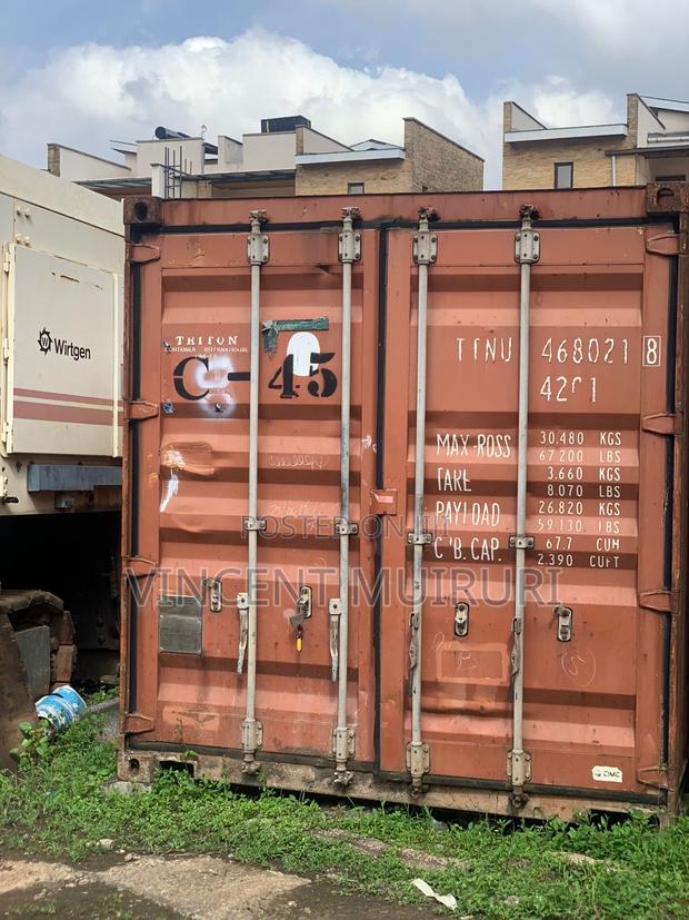 40ft Cargo Shipping Container - thumbnail 5