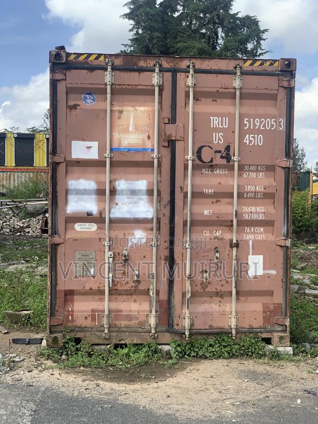 40ft Cargo Shipping Container - thumbnail 8