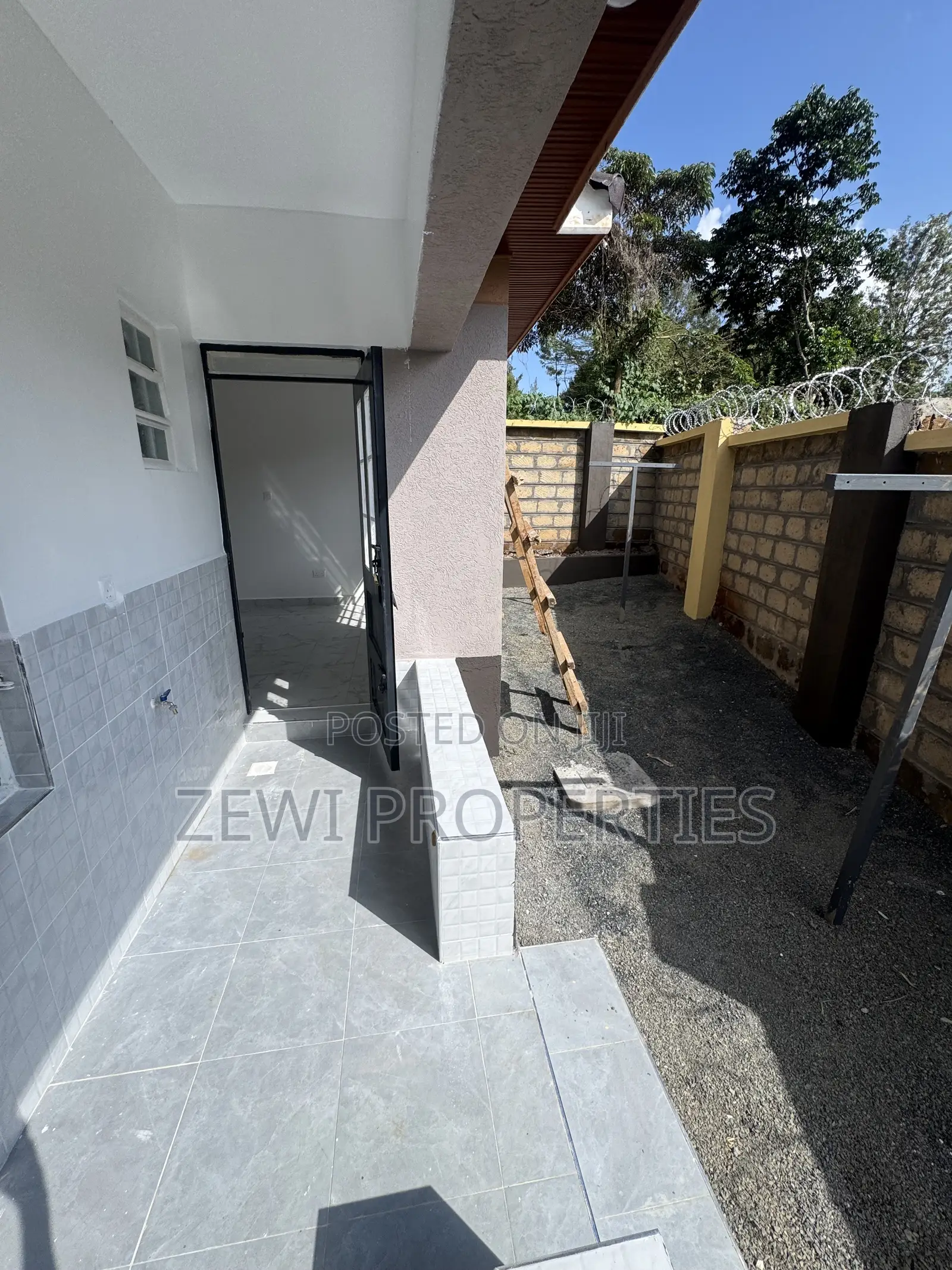 3bdrm Bungalow in Ngong CBD for sale