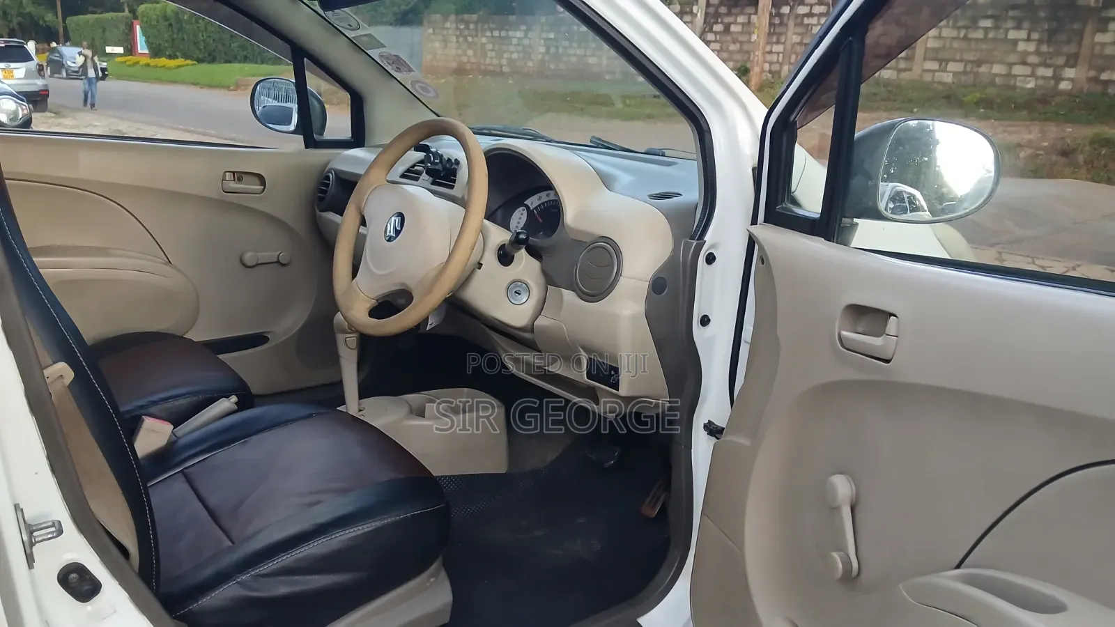 Suzuki Alto 2013 White