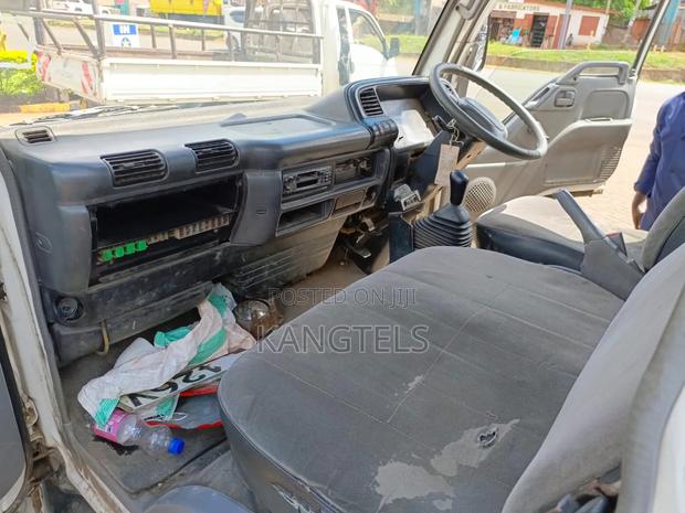 Isuzu NKR 4.3 - thumbnail 9