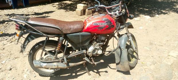 Bajaj Boxer 2016 Red - thumbnail 2