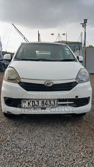 Daihatsu Mira 2015 White
