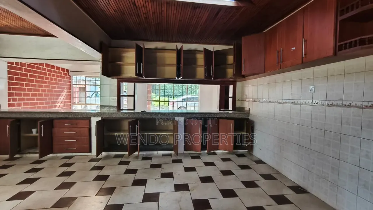 4bdrm Bungalow in Karen C for rent